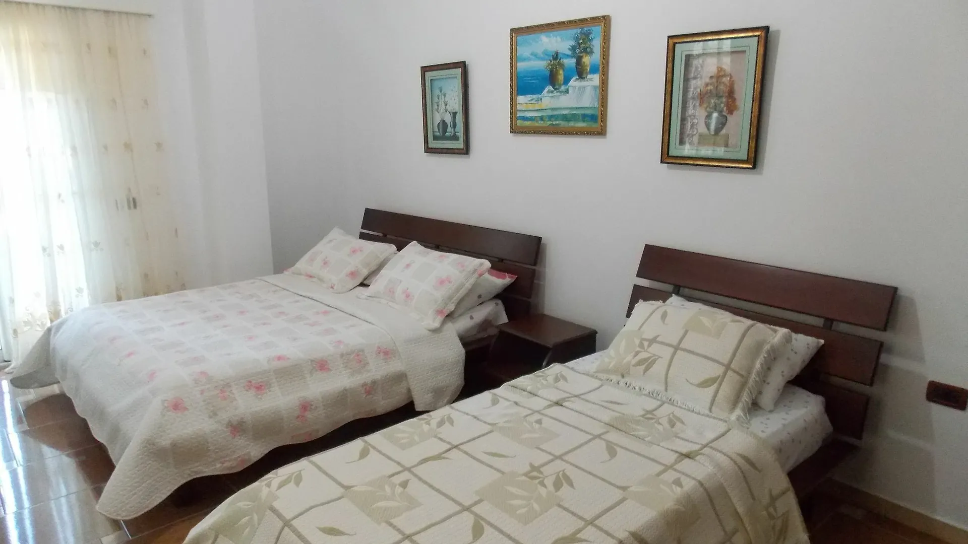 Villa Xika Sarandë 4*,