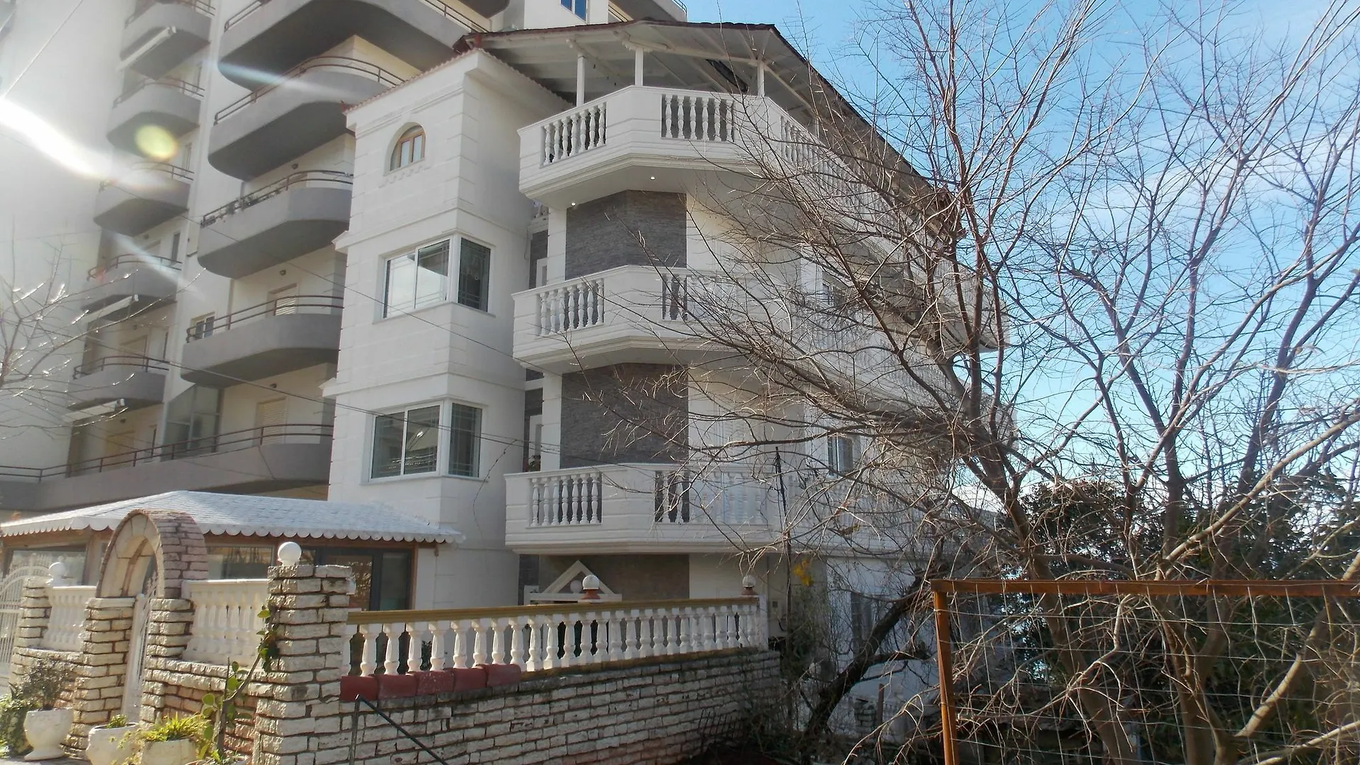 Villa Xika Sarandë 4*,